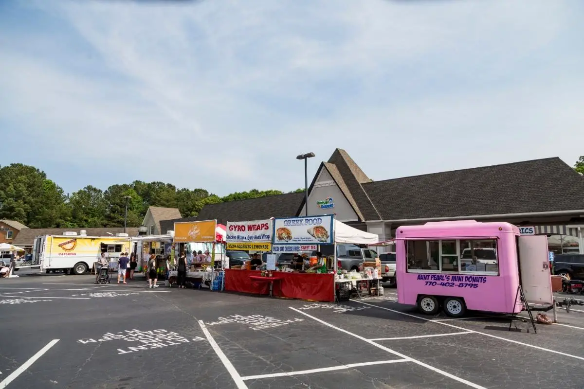 Get A Food Truck And A Commercial Space