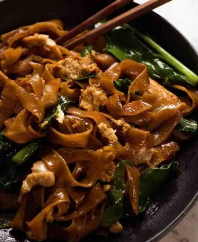 25 Tasty Thai Street Food Recipes